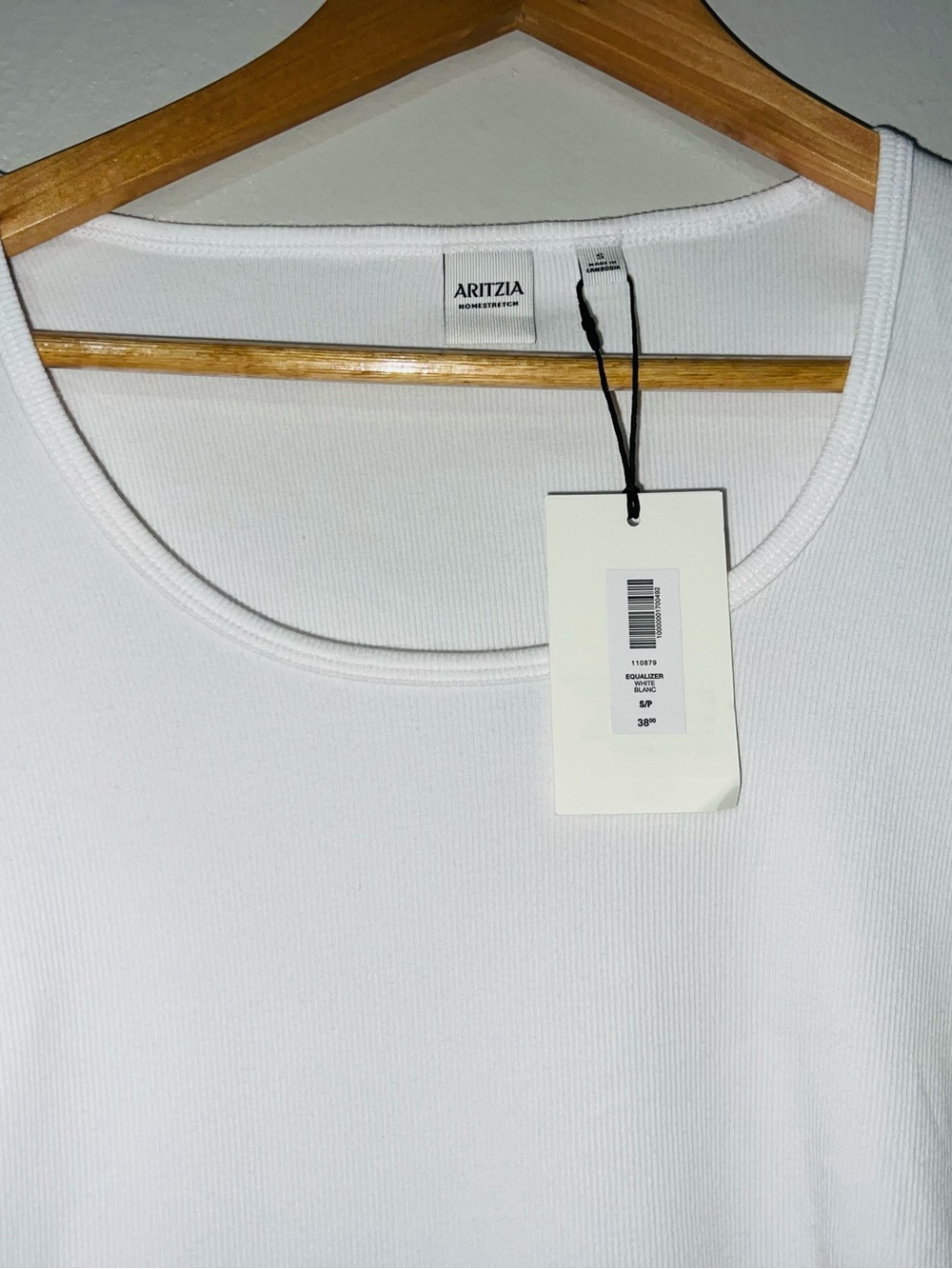 Aritzia HomeStretch Rib Equalizer Longsleeve - Small - Picture 5 of 5
